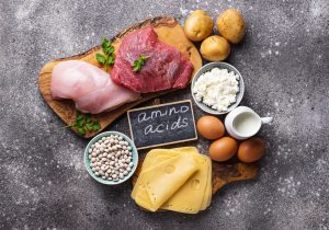 ¿Qué tan importantes son los aminoácidos esenciales en los productos de proteínas?